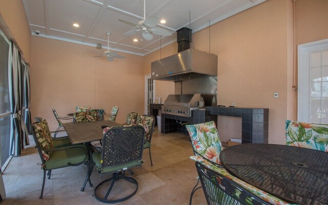 Legacy Villa 302