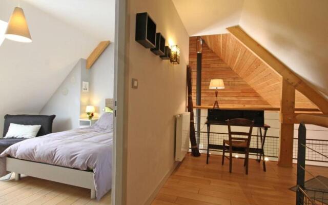 Gîte Juvigny-Sous-Andaine, 6 pièces, 12 personnes - FR-1-497-18