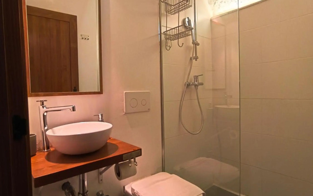 La Madriguera Eco Caves