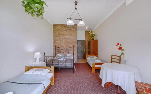 Gościniec Zielony Domek