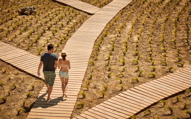 Naxian On The Beach Luxury Boutique Suites