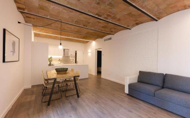 Bravissimo Cort Reial Entresol B