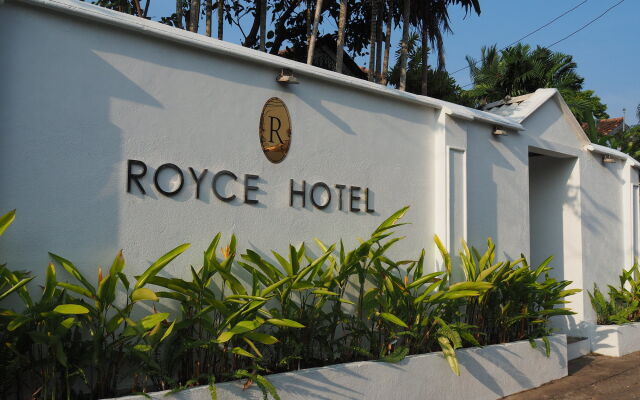 Royce Boutique Hotel