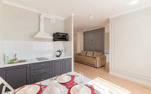 Золотой Квадрат