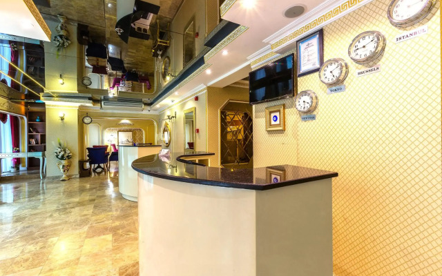 Lausos Palace Hotel