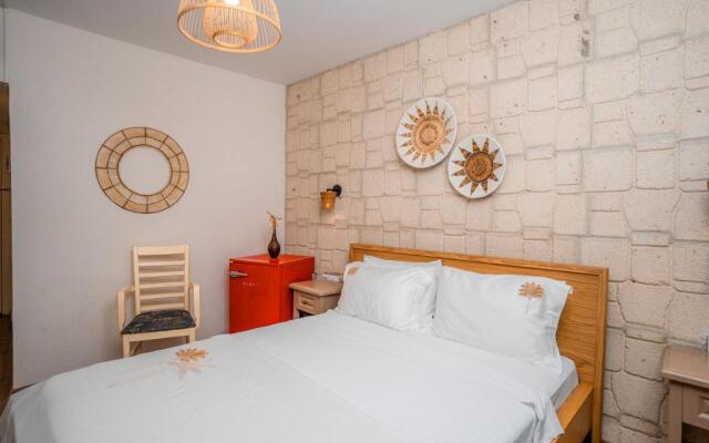 Alba Otel Alaçatı