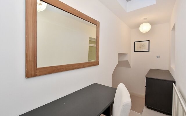 Belgravia Apartments - Cathcart Road