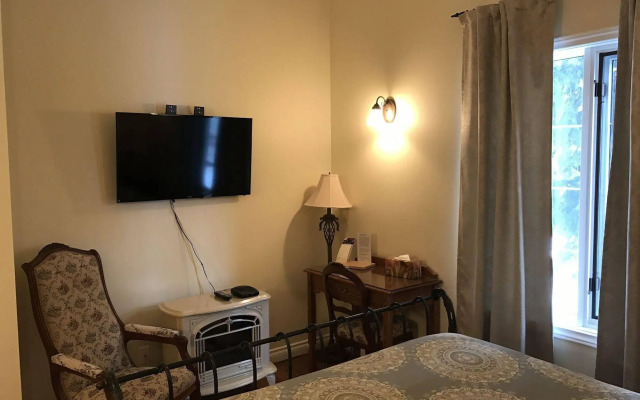 The Lady MacDonald Country Inn
