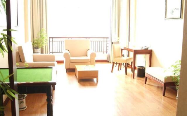 Shapotou Holiday Hotel