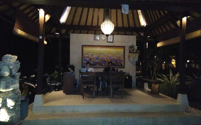 Artini Bisma Ubud Hotel