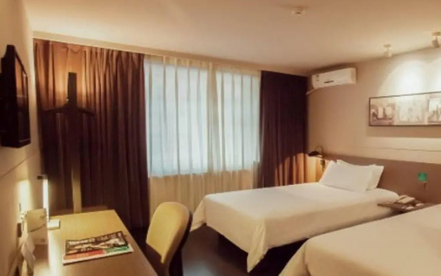 Jinjiang Inn Select (Shenyang Railway Station Taiyuan South Street)