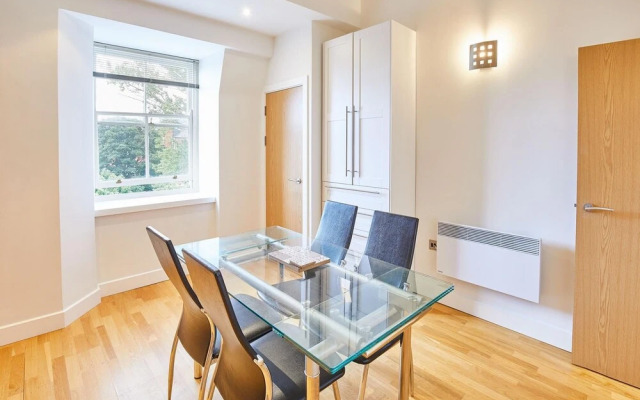 Host Stay 15 Easby Hall