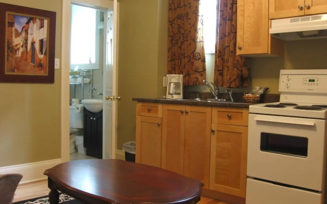 Spanish Bay Inn, CANADA