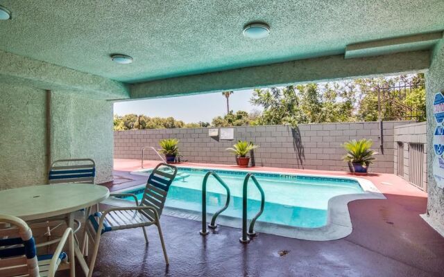 Motel 6 Van Nuys
