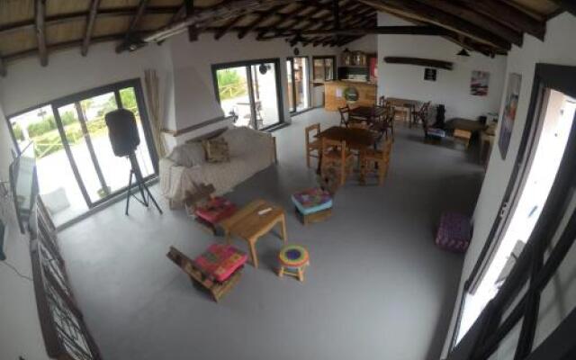 Lobo Hostel