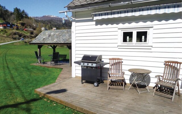 Stunning Home in Tørvikbygd With 2 Bedrooms and Wifi