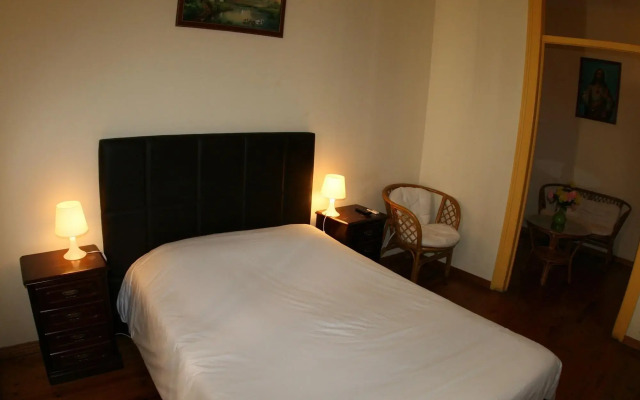 Mana Guest House