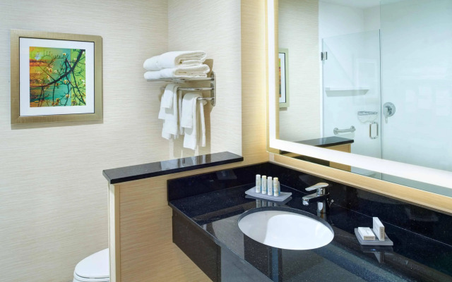 Fairfield Inn & Suites by Marriott Detroit Troy