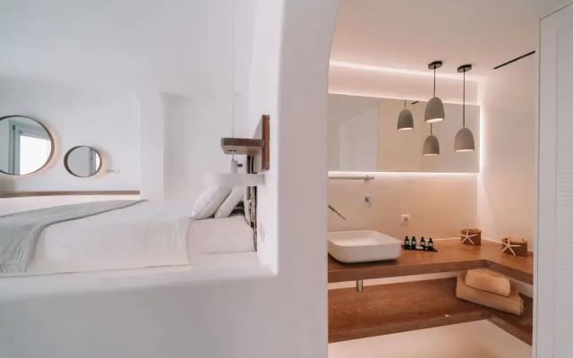 Nelya Suites