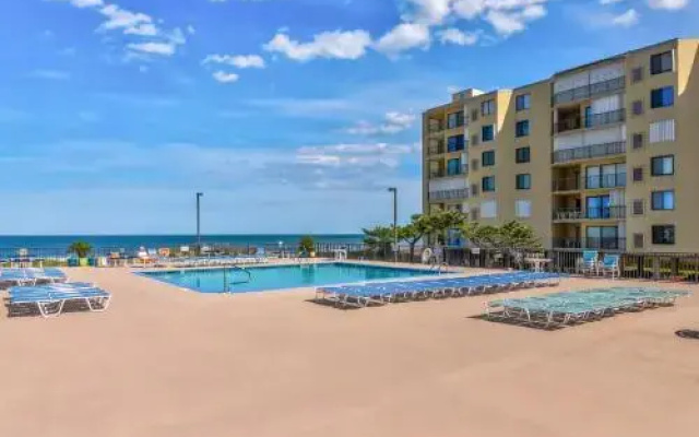 9400 Condominiums