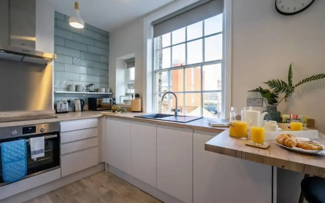 Riverside City Loft Apartment