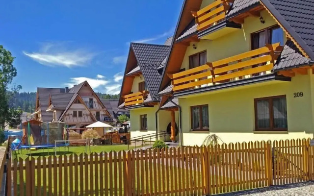 Sloneczny Dworek Guest House