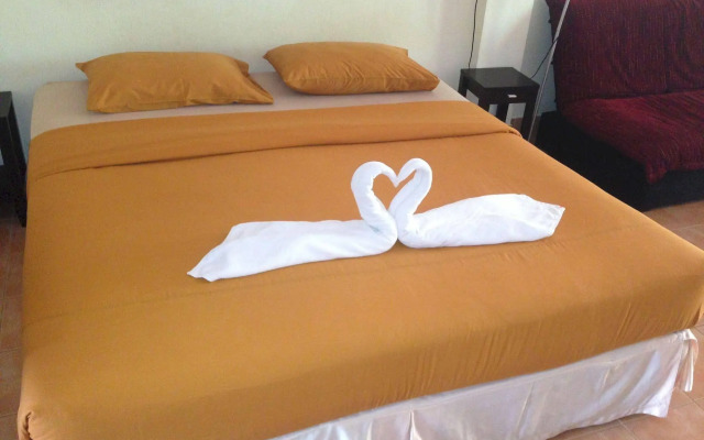 Nin Apartments Karon Beach