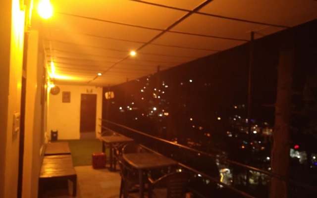 International Youth Club - Hostel