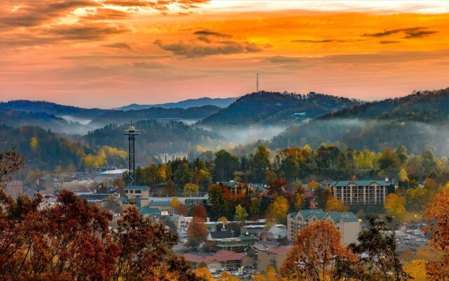 Smoky Mountain Splash