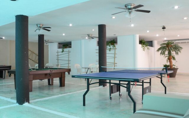 Coral Maya Stay Suites