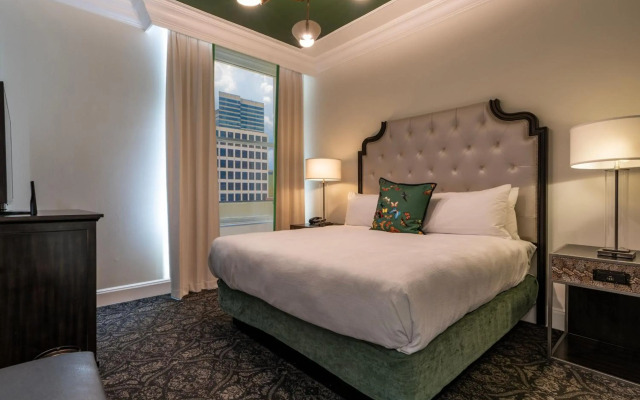 Le Pavillon, New Orleans, a Tribute Portfolio Hotel