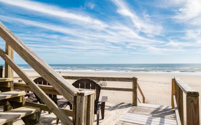 Cuddlefish by Oak Island Accommodations