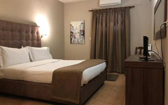 Doupiani House Hotel