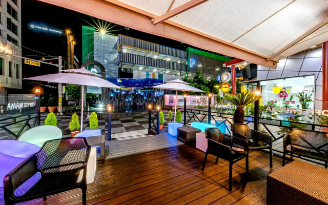 Trevi Hotel