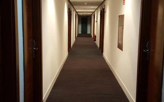 Hotel Mir Octavio