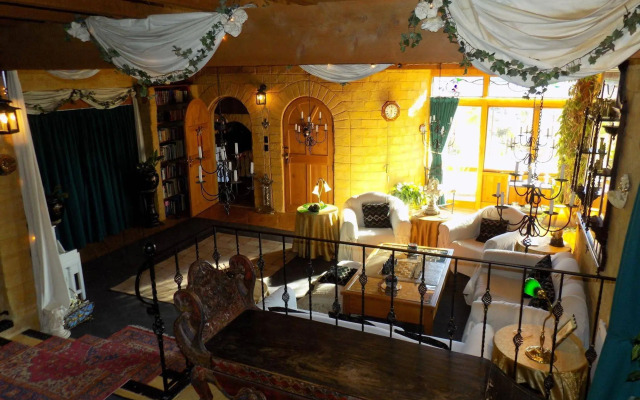 The Mudcastle