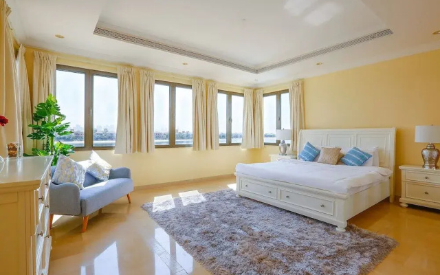 The Palm Jumeirah Villas - Frond K