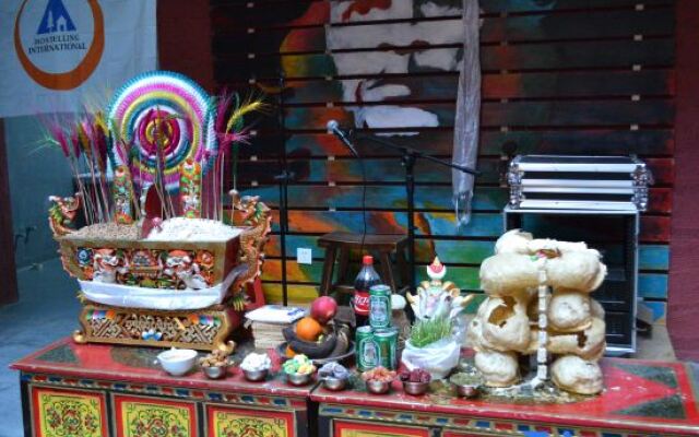 Kangsang Youth Hostel (Potala Palace Jokhang Temple)