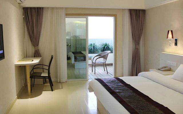 Chuanghui Business Hotel