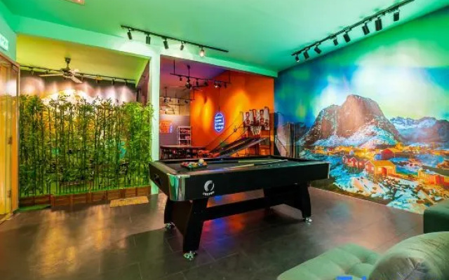 PJ SS2 Homestay 16 Pax - Karaoke, Games & Bathtub - 5km to 1 Utama – Entertainment – Petaling Jaya
