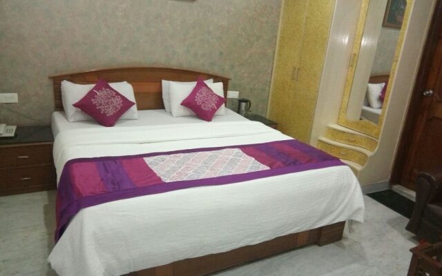 Jyoti Hotel
