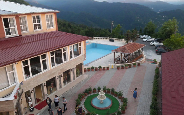 Zarha Mountain Resort