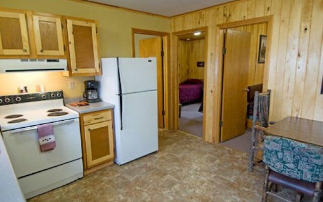 Trappers Landing Lodge