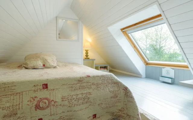 Peaceful Holiday Home in Plouguin With Indoor Pool