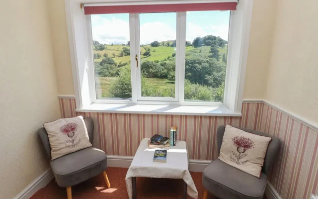 Hillside Lodge
