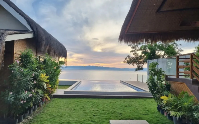 The CLiffhouse Samboan