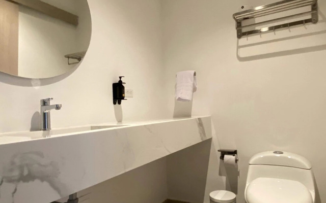 w Exceptional 2BR w Fantastic Terrace in CTG