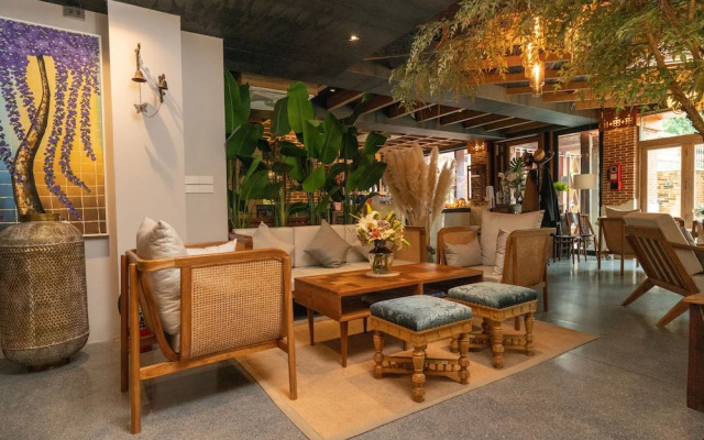 Sanae' Oldtown Hotel