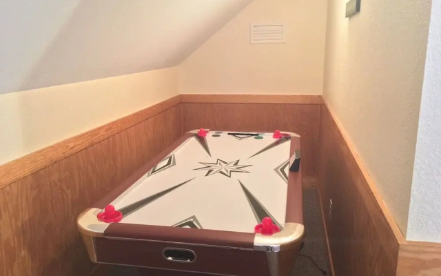 Cherry Blossom 11 - Three Bedroom Chalet