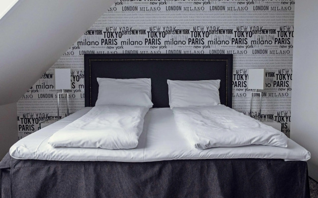 Ole Bull, Best Western Signature Collection